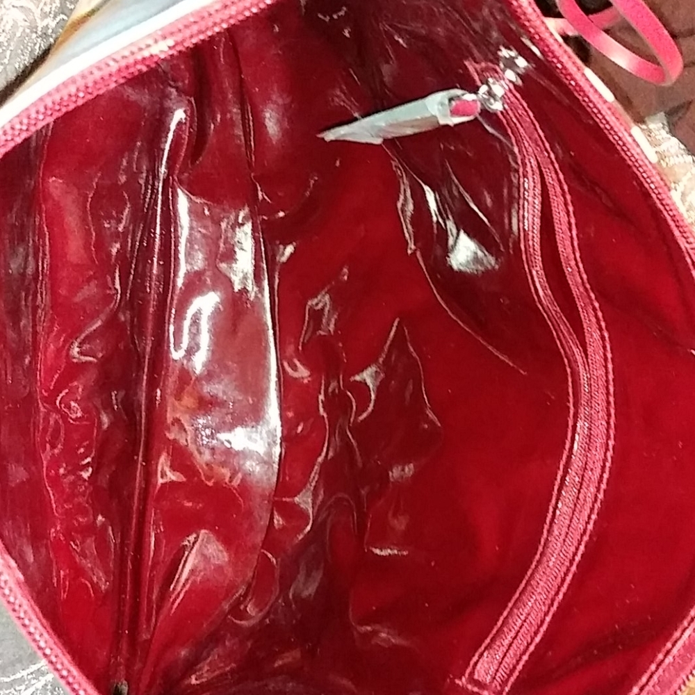 HENRI BENDEL WRISTLET - Picture 5 of 16